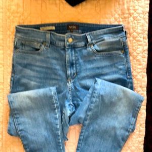 NYDJ Ami skinny ankle jeans. Lift tuck styling. 12